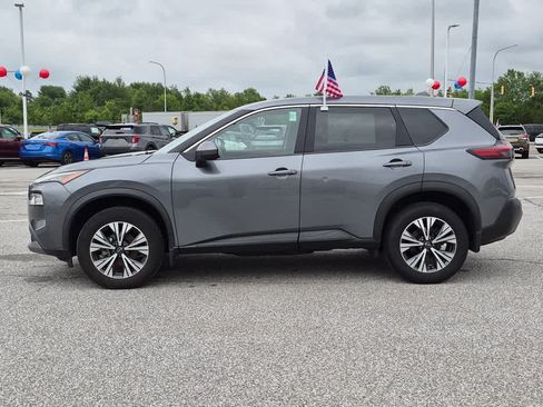 Used 2023 Nissan Rogue SV AWD/4WD image 5