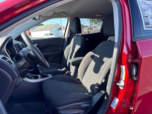 Used 2017 Jeep Compass Sport image 10