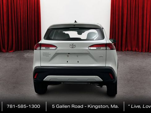 Certified 2023 Toyota Corolla Cross L AWD/4WD image 6