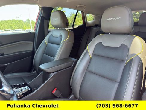 Used 2024 Chevrolet Trax ACTIV w/ Driver Confidence Package FWD image 22