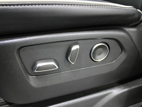 Certified 2024 Cadillac Escalade ESV Sport w/ LPO, ONYX Package image 4