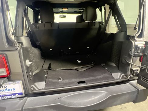 Used 2017 Jeep Wrangler Unlimited Sport w/ Quick Order Package 24S image 21