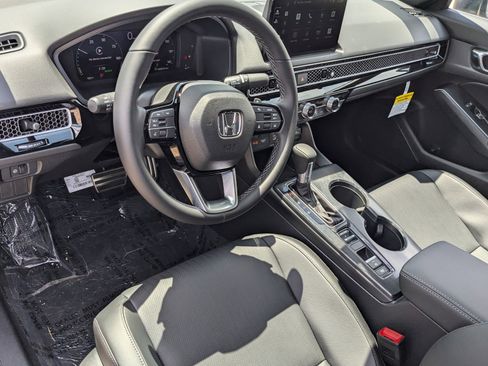 Certified 2025 Honda Civic Sport image 12