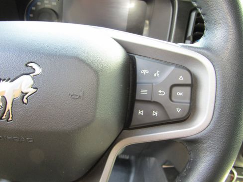 Used 2023 Ford Bronco Black Diamond AWD/4WD image 34