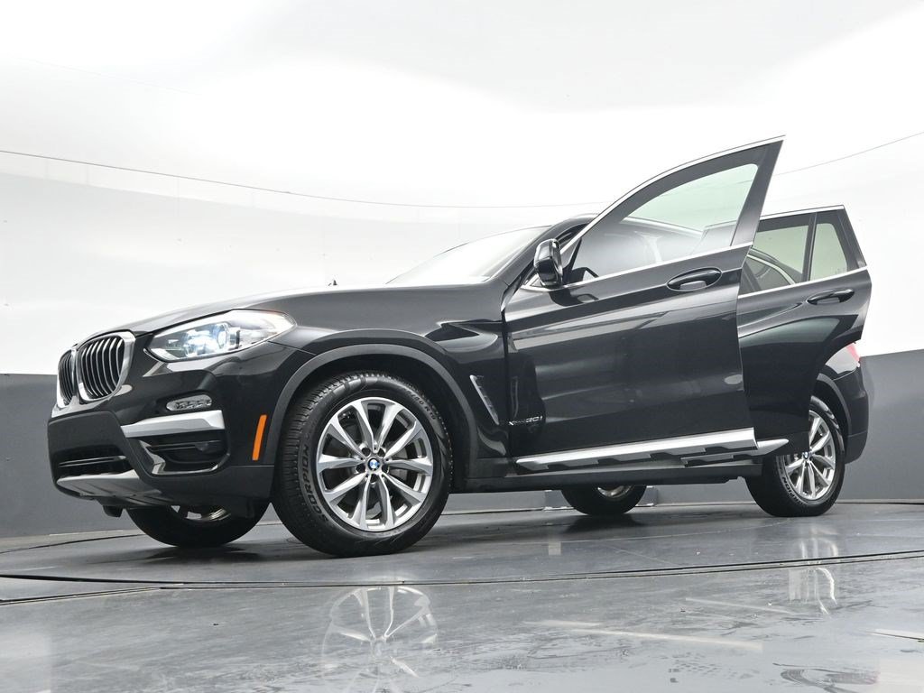 Used 2018 BMW X3 xDrive30i AWD/4WD image 42
