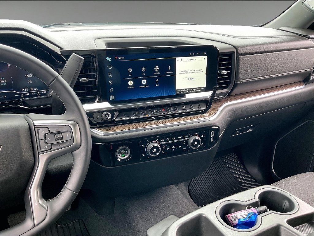 Used 2023 Chevrolet Silverado 1500 RST AWD/4WD image 17