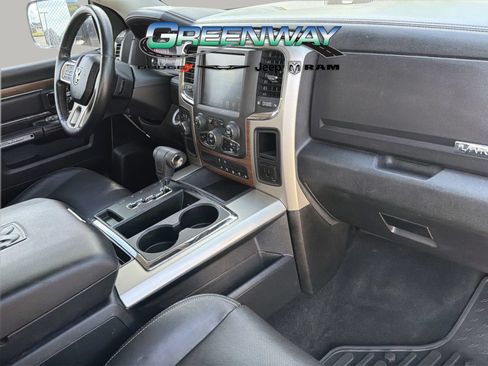 Used 2013 RAM 1500 Laramie w/ Convenience Group AWD/4WD image 8