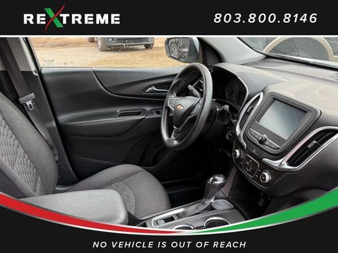 Used 2018 Chevrolet Equinox LT image 25