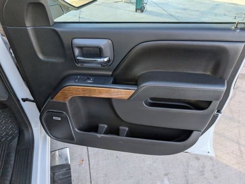 Used 2015 Chevrolet Silverado 1500 LTZ image 32