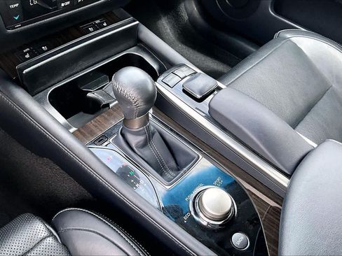 Used 2014 Lexus GS 350 w/ Luxury Package RWD image 15
