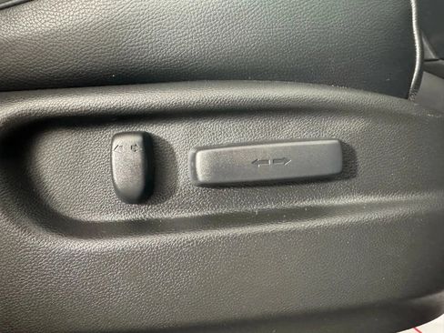 Used 2019 Honda Ridgeline RTL-T image 35