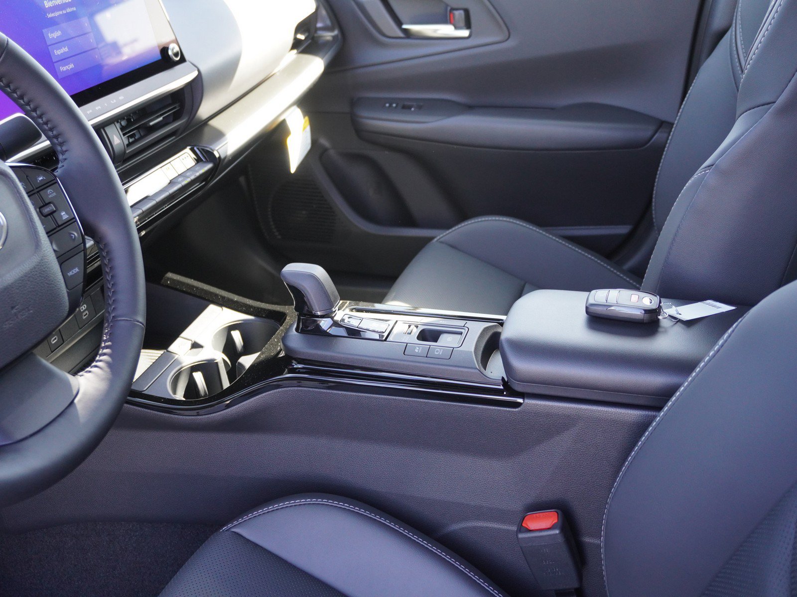 New 2027 Toyota Prius FWD image 23