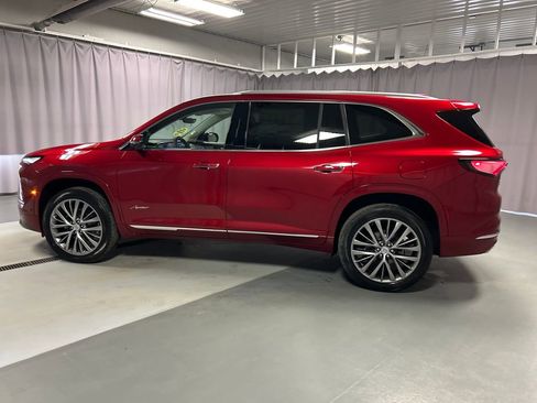 New 2026 Buick Enclave Avenir w/ Super Cruise Package AWD/4WD image 4