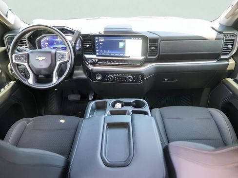 Used 2023 Chevrolet Silverado 1500 LT AWD/4WD image 23