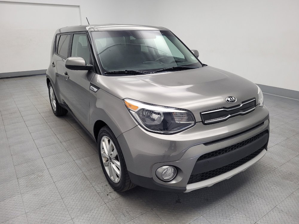 Used 2019 Kia Soul + FWD image 13