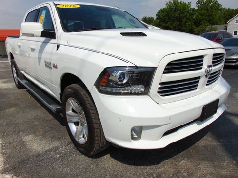 Used 2016 RAM 1500 Sport w/ Convenience Group AWD/4WD image 2
