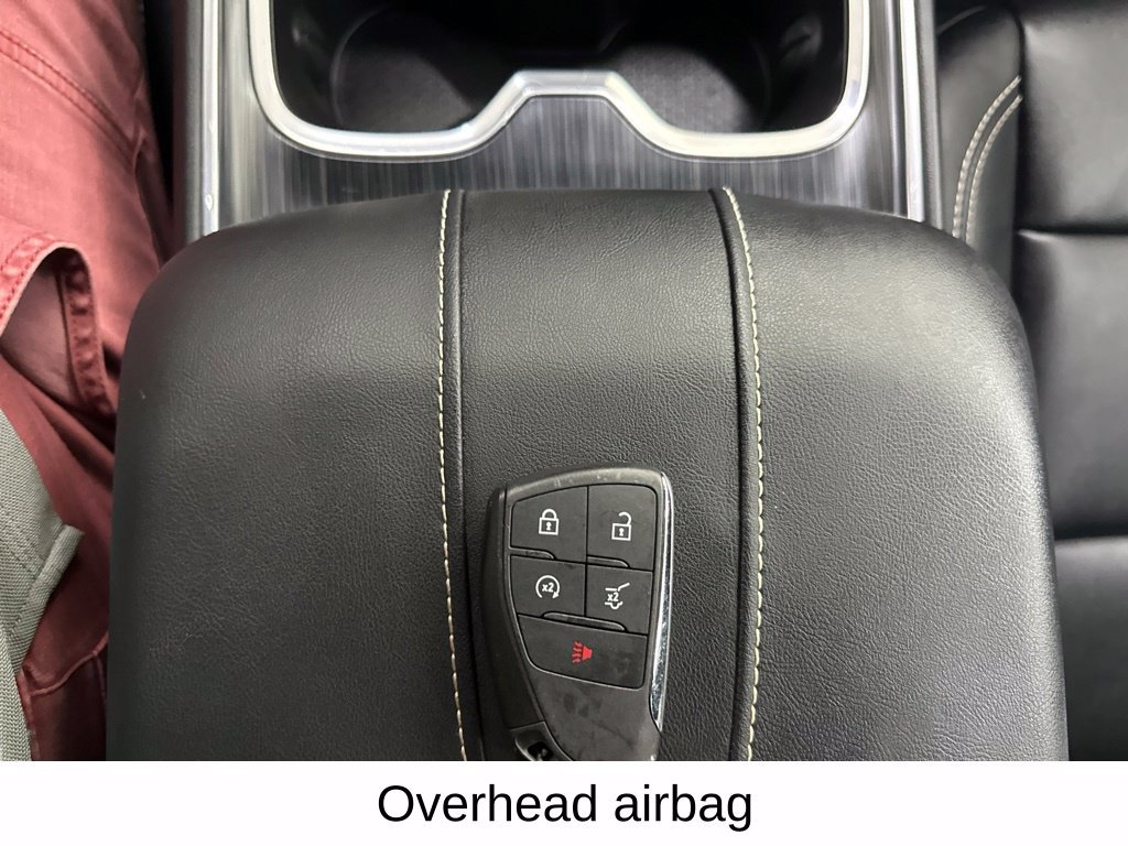 Used 2026 GMC Acadia Elevation w/ Elevation Premium Package AWD/4WD image 38