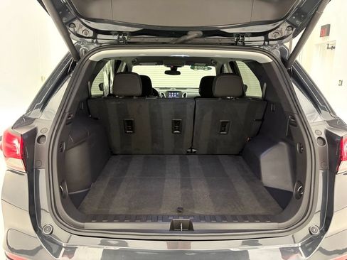 Used 2023 Chevrolet Equinox LT AWD/4WD image 39