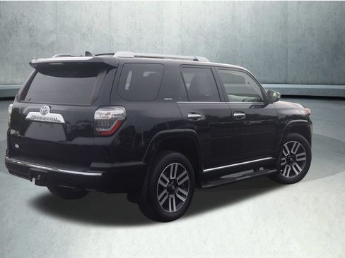 Used 2019 Toyota 4Runner Limited AWD/4WD image 16