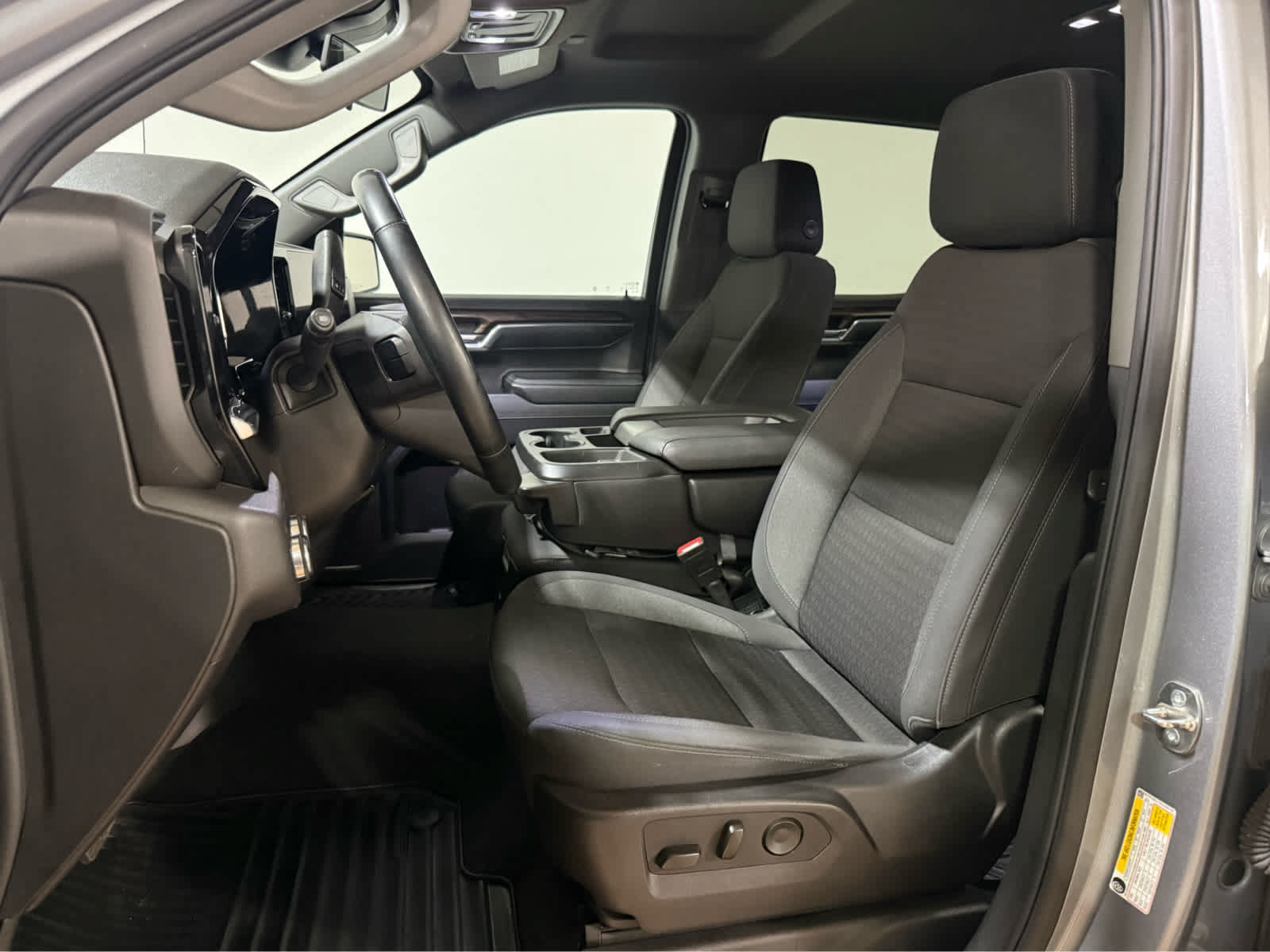 Used 2024 GMC Sierra 1500 SLE AWD/4WD image 13
