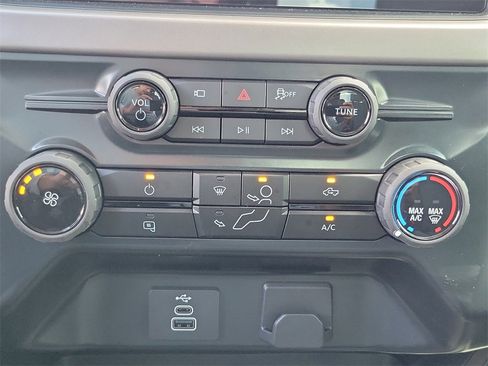 Used 2025 Ford F150 XL image 12