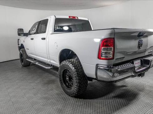 Used 2024 RAM 2500 Big Horn w/ Off Road Package AWD/4WD image 4