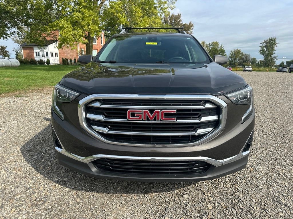 Used 2019 GMC Terrain SLT w/ Preferred Package AWD/4WD image 2