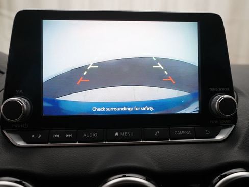 Used 2023 Nissan Sentra SV FWD image 19
