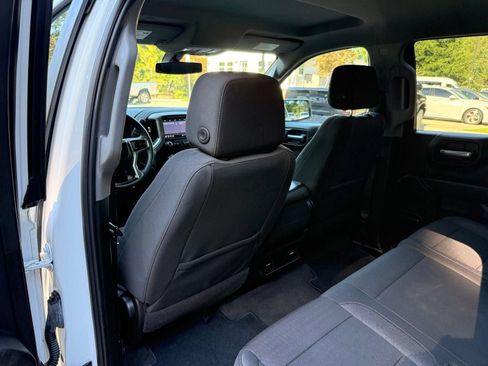 Used 2020 Chevrolet Silverado 1500 LT RWD image 27