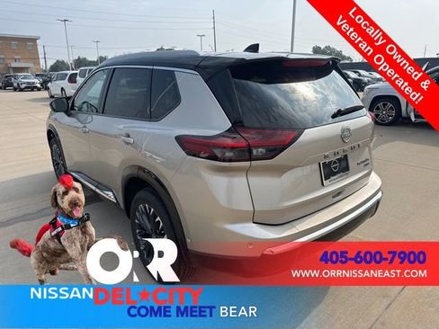 Used 2026 Nissan Rogue Platinum w/ Platinum Premium Package AWD/4WD image 3
