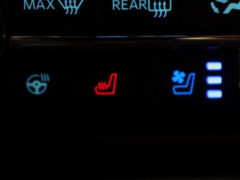 Used 2025 Ford F150 Raptor image 34