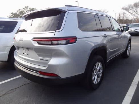 Used 2023 Jeep Grand Cherokee L Limited image 4