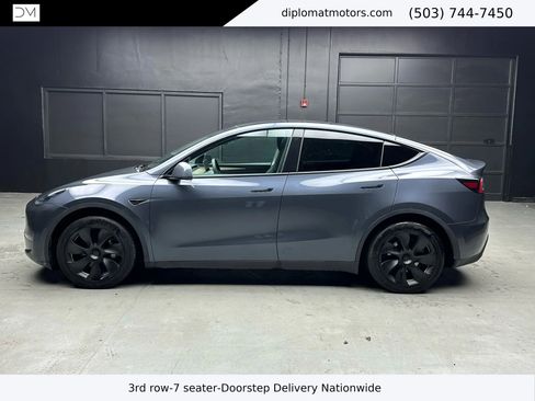 Used 2023 Tesla Model Y Long Range image 4