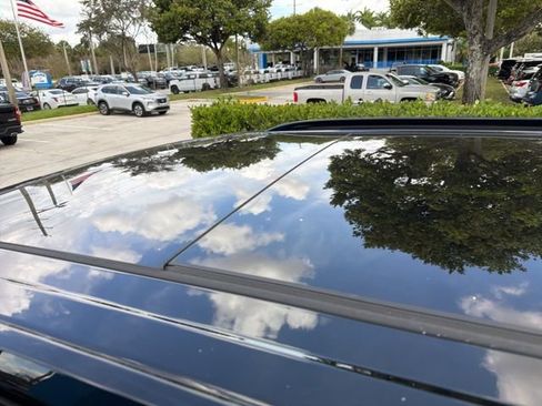 Used 2023 Chevrolet Tahoe RST w/ Luxury Package image 15