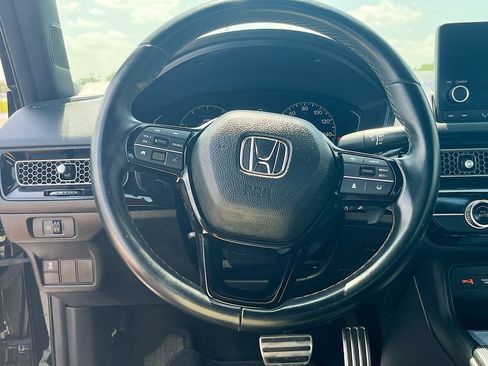 Used 2025 Honda Civic Sport image 11