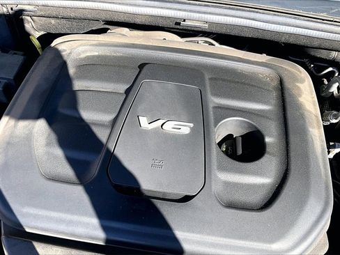 Used 2019 Dodge Durango GT image 28