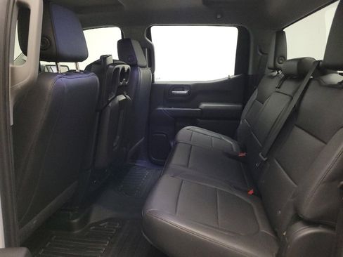 Used 2021 GMC Sierra 1500 4x4 Crew Cab w/ Trailering Package image 18