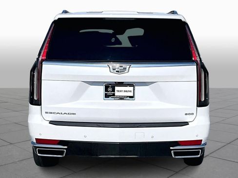 Used 2023 Cadillac Escalade ESV Premium Luxury Platinum w/ LPO, Radiant Package AWD/4WD image 4