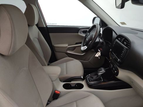 Used 2022 Kia Soul LX w/ Technology Package FWD image 21