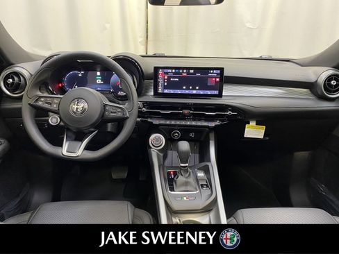 New 2024 Alfa Romeo Tonale Ti image 14