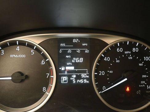 Used 2020 Nissan Kicks S FWD image 28
