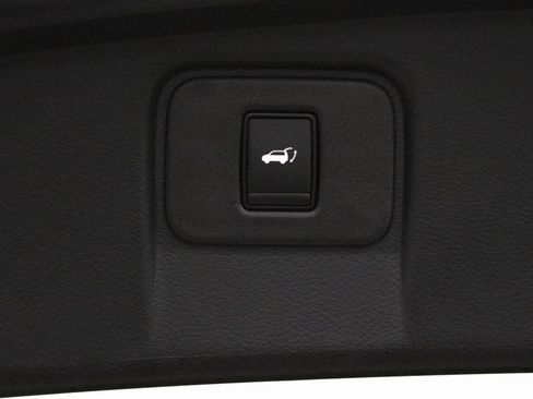 Certified 2024 Nissan Murano SL image 21