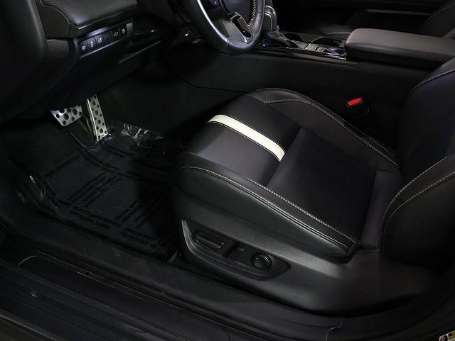 Used 2025 Toyota Camry SE FWD image 23