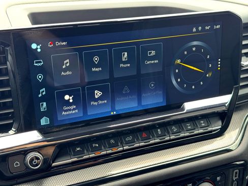 Used 2024 Chevrolet Silverado 1500 ZR2 w/ Technology Package image 29