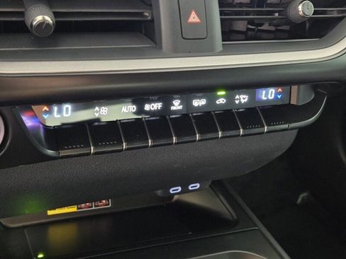 Certified 2025 Lexus UX 300h FWD w/ Accessory Package (Z1) image 35