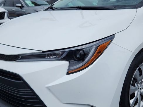 Used 2024 Toyota Corolla LE FWD image 18
