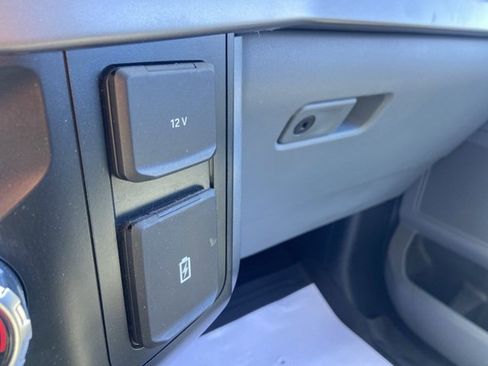 Used 2024 Ford F150 XLT image 23