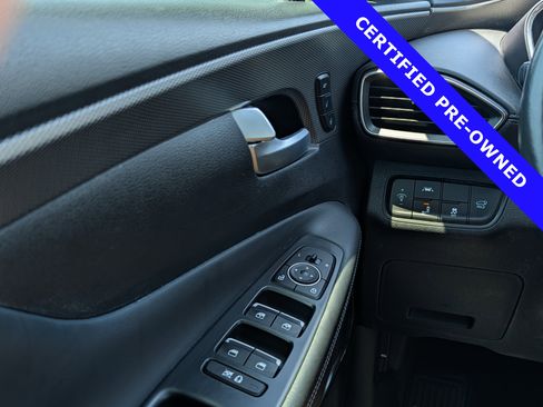 Used 2020 Hyundai Santa Fe Limited FWD image 25