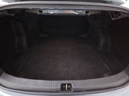 Used 2022 Toyota Corolla LE FWD image 33
