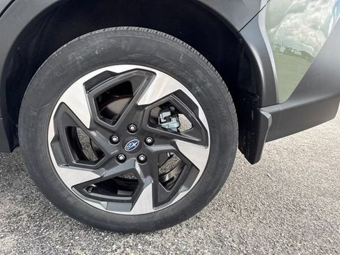 Used 2024 Subaru Crosstrek 2.5i Limited AWD/4WD image 8